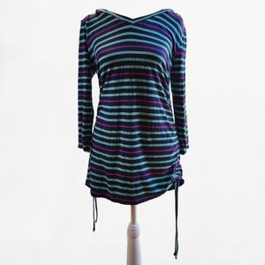 Liz Lange maternity shirt